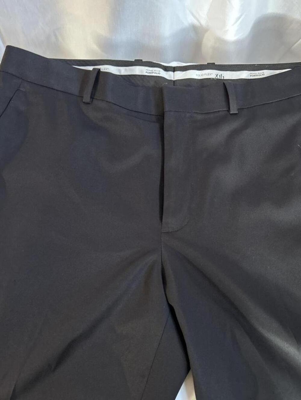 Perry Ellis Men's Black and Grey Tailored-trouser